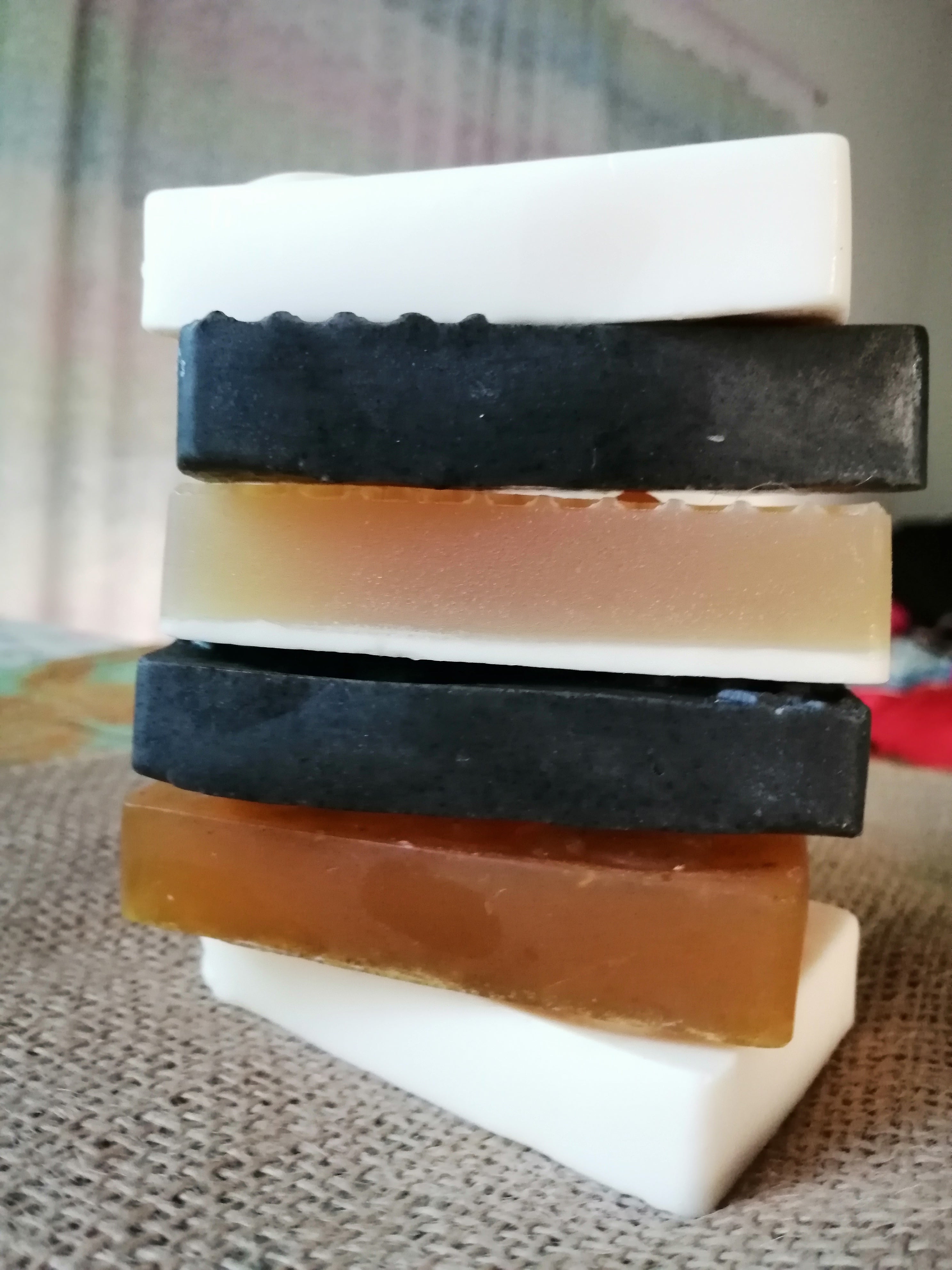 Coffee Charcoal Soap – 100gm
